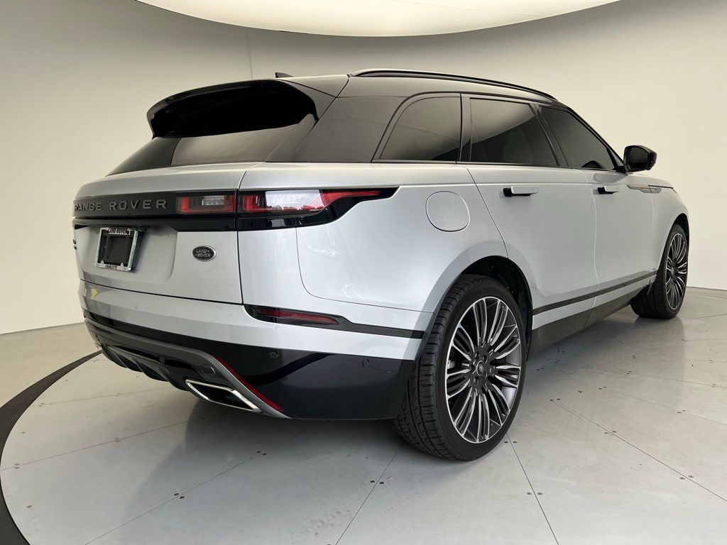 Thumbnail: 2020 Land Rover Range Rover Velar - 3