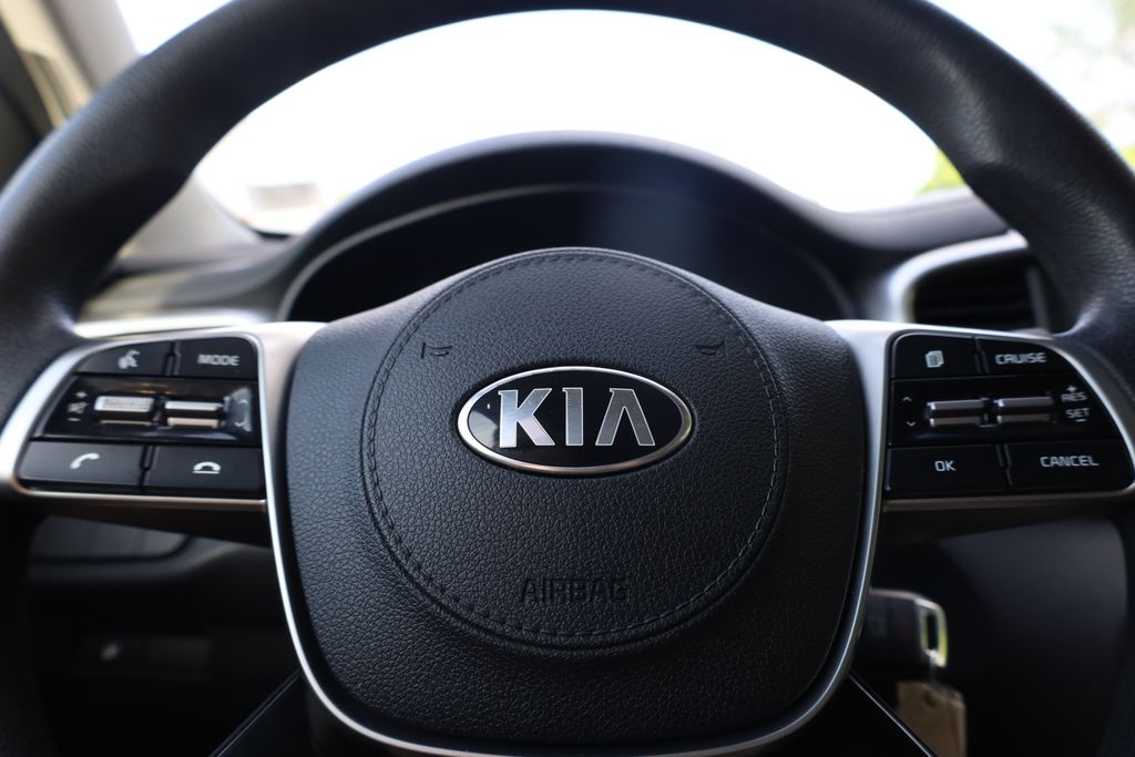 used 2019 Kia Sorento car, priced at $12,586