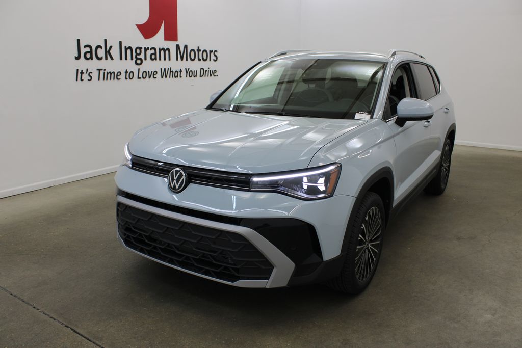 new 2026 Volkswagen Taos car