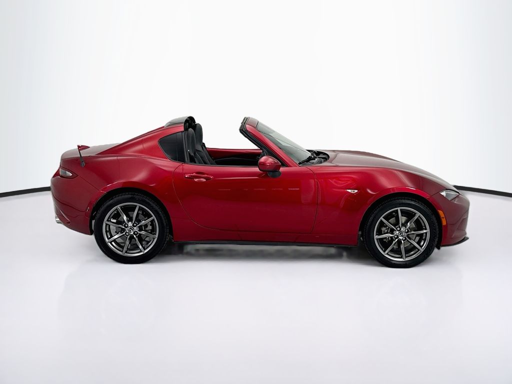 Thumbnail: 2020 Mazda MX-5 Miata - 4