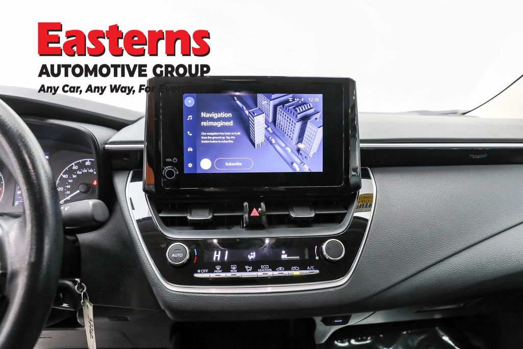 2024 Toyota Corolla LE - Photo 12