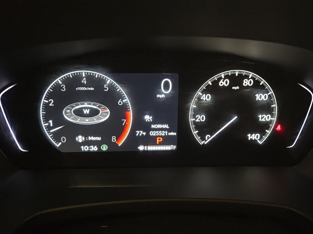 Used 2025  Honda Touring image 10