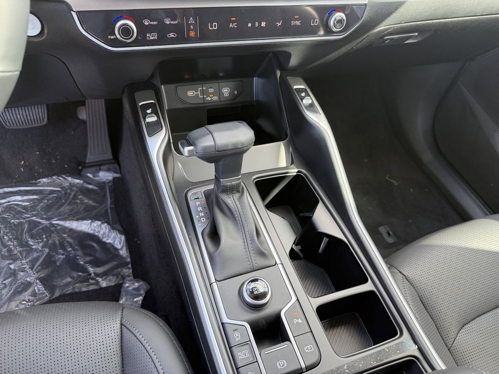 new 2026 Kia Sorento car, priced at $33,591