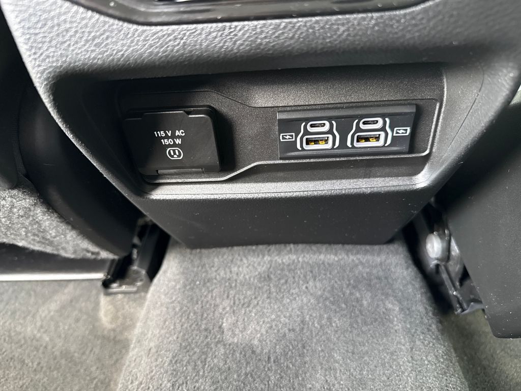 used 2022 Jeep Grand Cherokee car, priced at $25,780