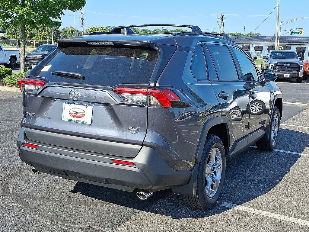 Thumbnail: 2025 Toyota RAV4 - 4