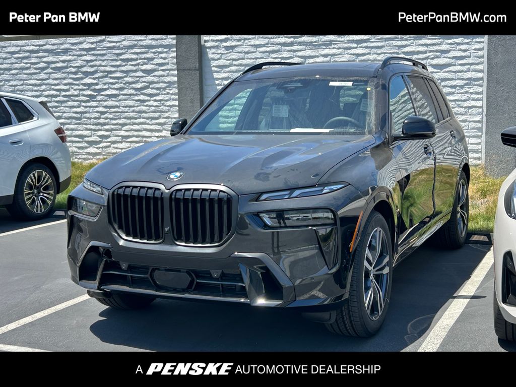 2026 BMW X7 xDrive40i Hero Image
