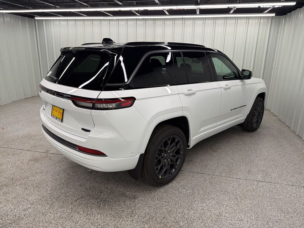 2026 Jeep Grand Cherokee Summit - 5
