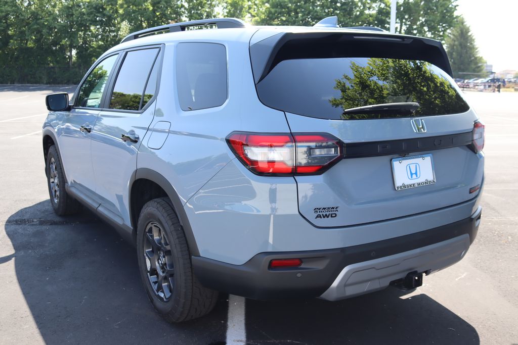 Thumbnail: 2025 Honda Pilot - 3
