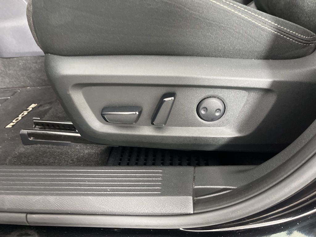 Thumbnail: 2024 Nissan Rogue - 21