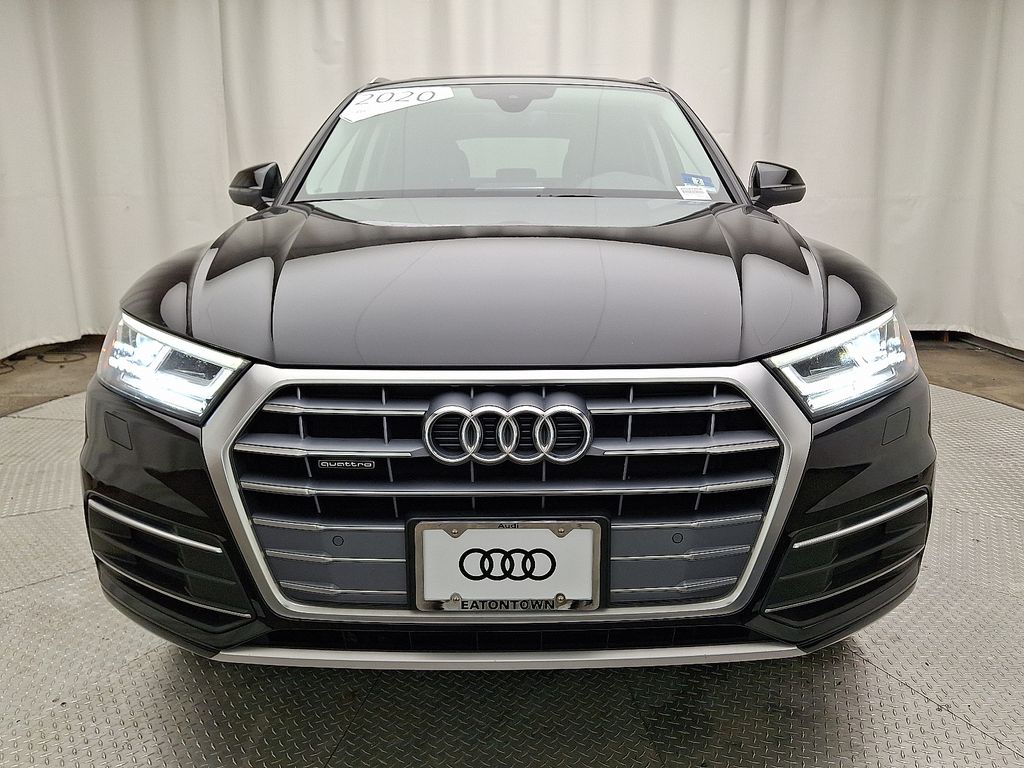 Thumbnail: 2020 Audi Q5 - 2