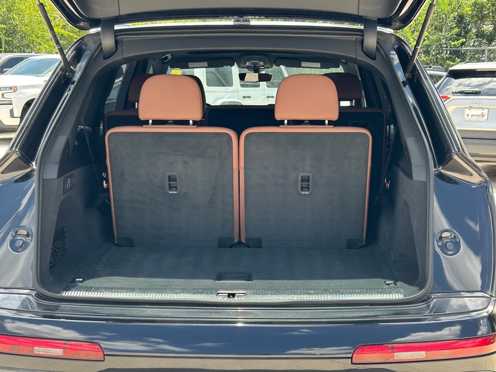 Used 2021 Audi Q7 SUV