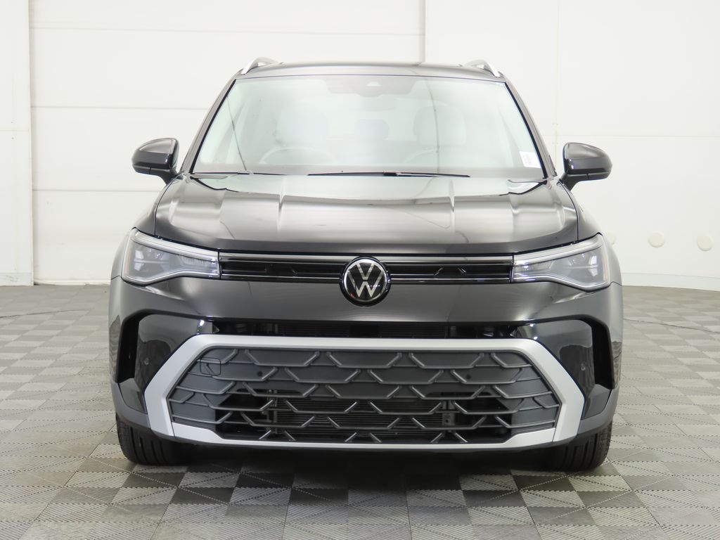 Thumbnail: 2025 Volkswagen Taos - 3