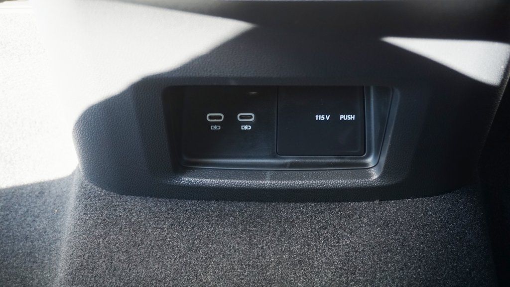 2026 Volkswagen Atlas Cross Sport SE w/Tech - Photo 11