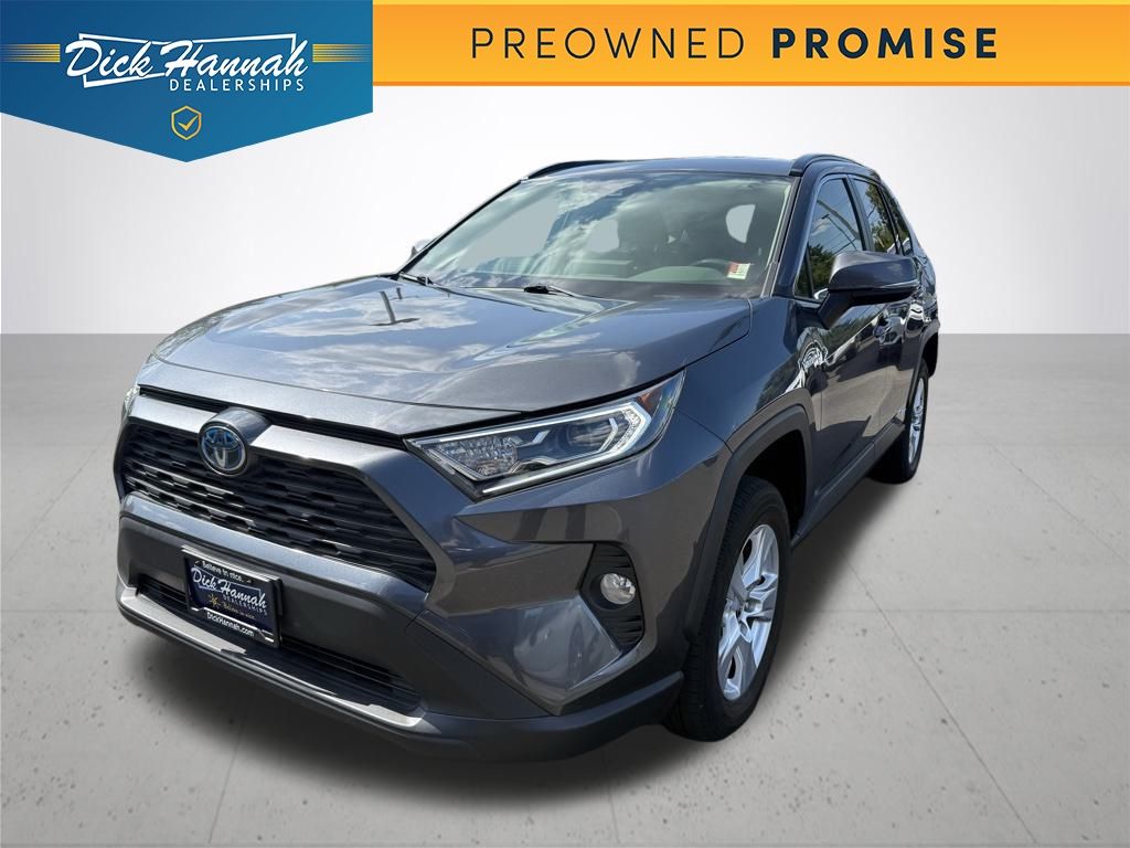 2021 Toyota RAV4 Hybrid XLE