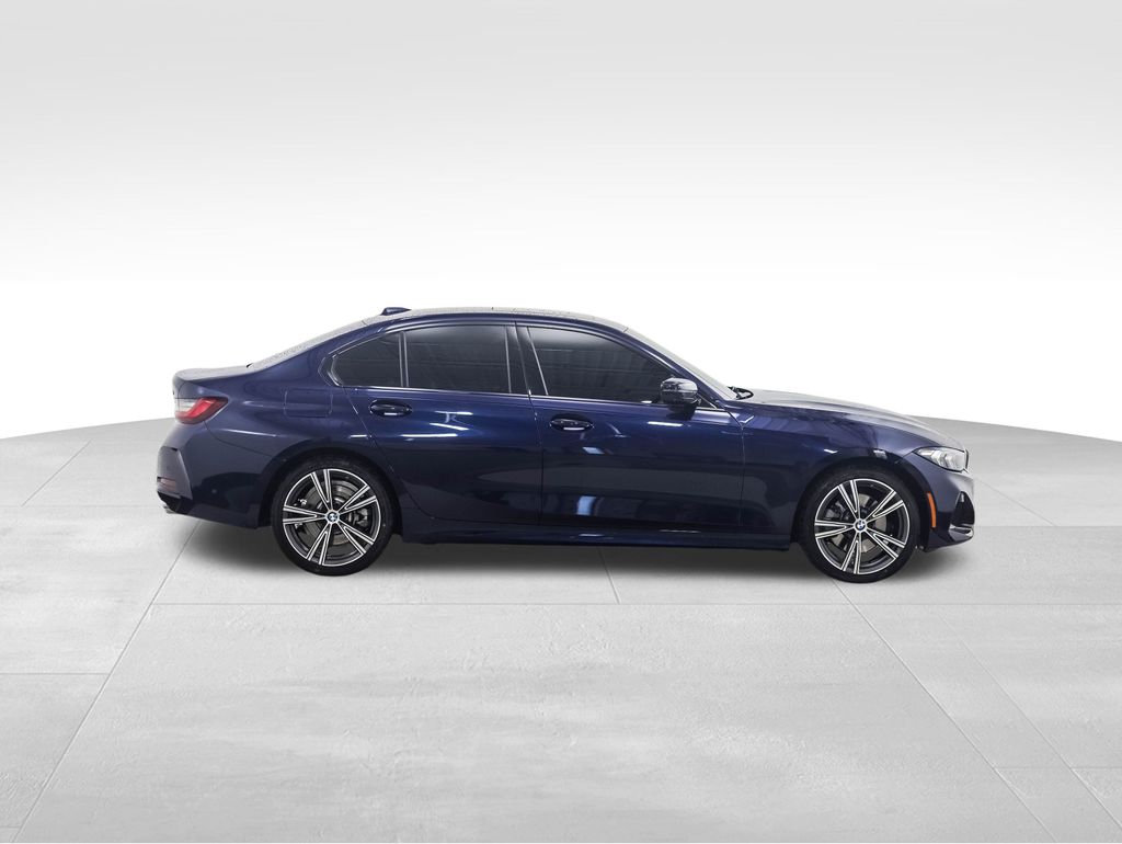 Thumbnail: 2023 BMW 3 Series - 6