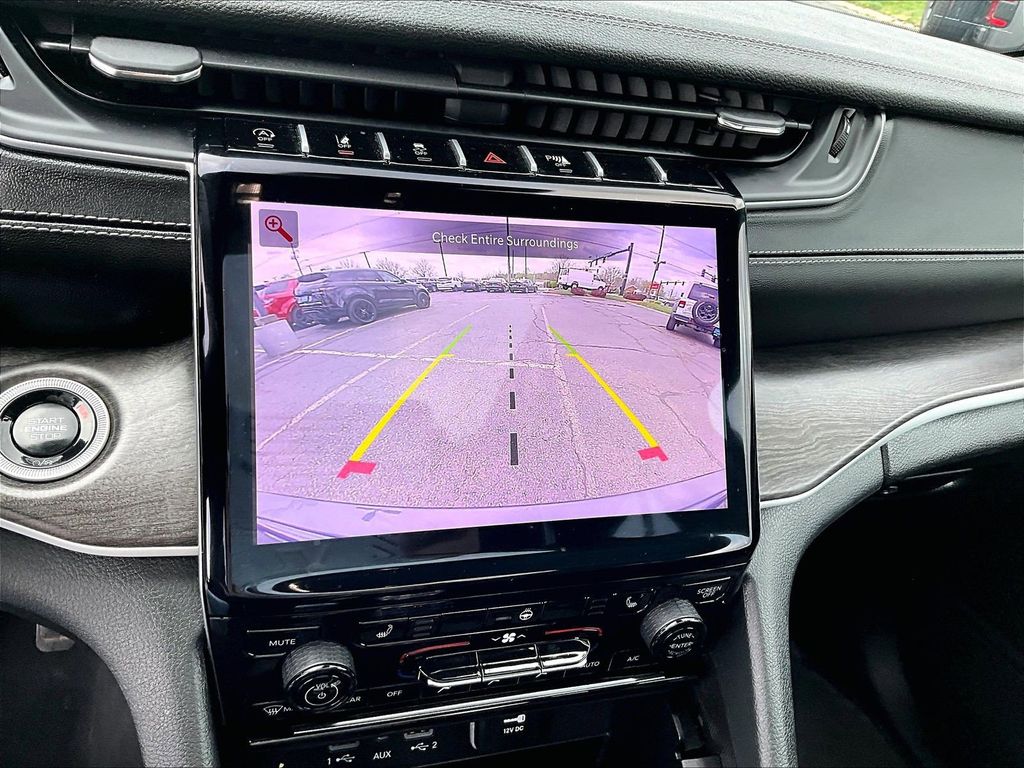 2024 Jeep Grand Cherokee — photo 18
