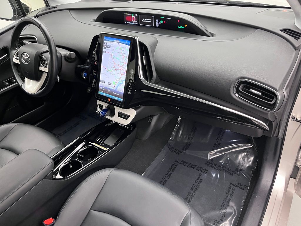 2017 Toyota Prius Prime Advanced 26