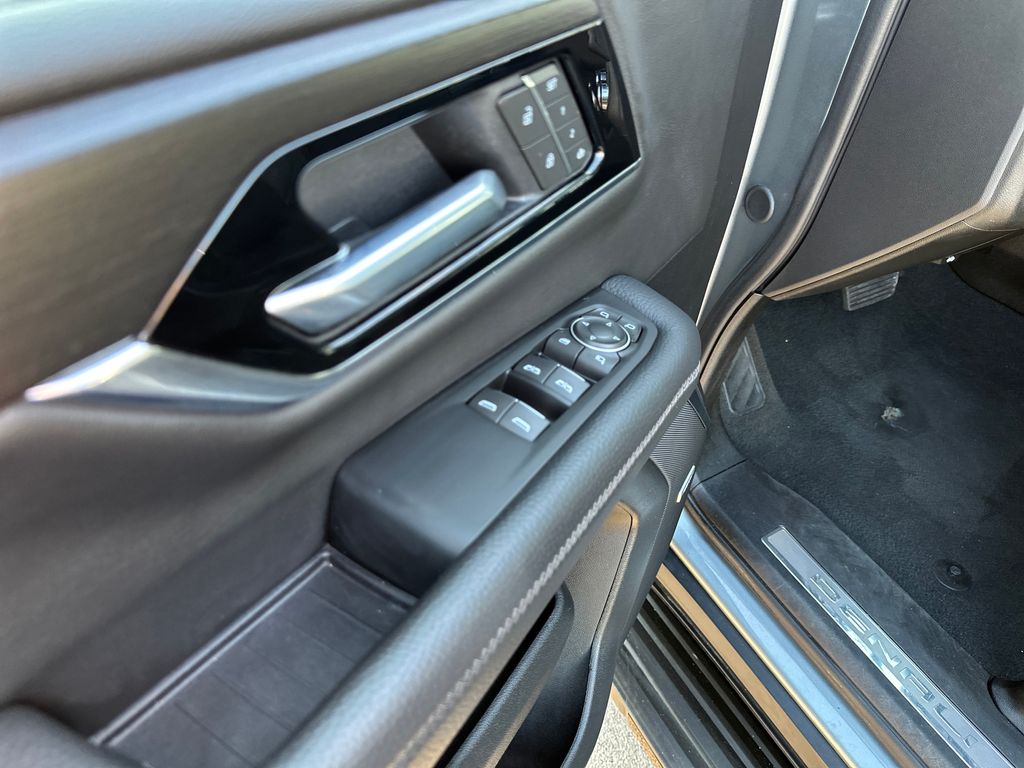 Used Car 2025 Gmc Yukon Xl  Denali For Sale Under $70,000 In Austin, Texas