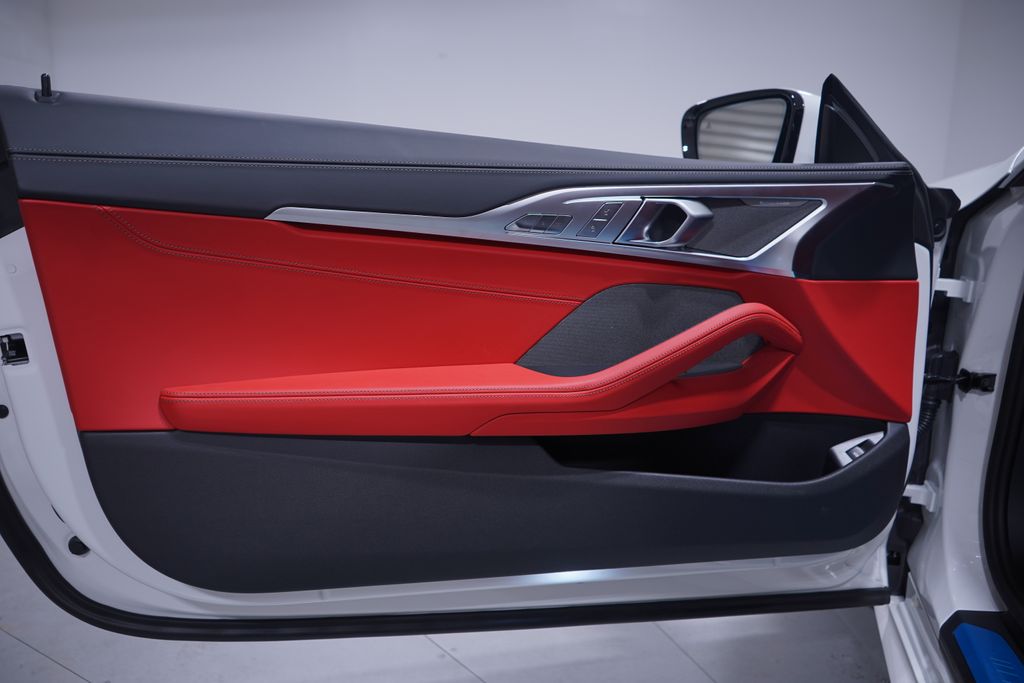 Thumbnail: 2026 BMW 8 Series - 12