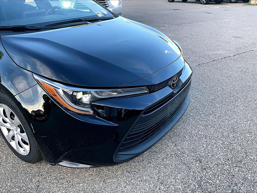 2023 Toyota Corolla — photo 8