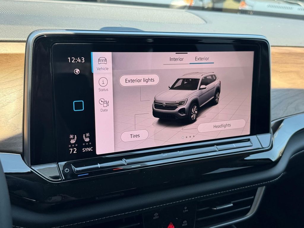 New 2026 Deep Black Pearl Volkswagen 2.0T SE image 20