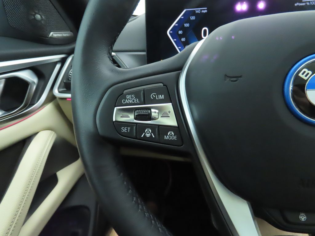 Thumbnail: 2023 BMW i4 - 11