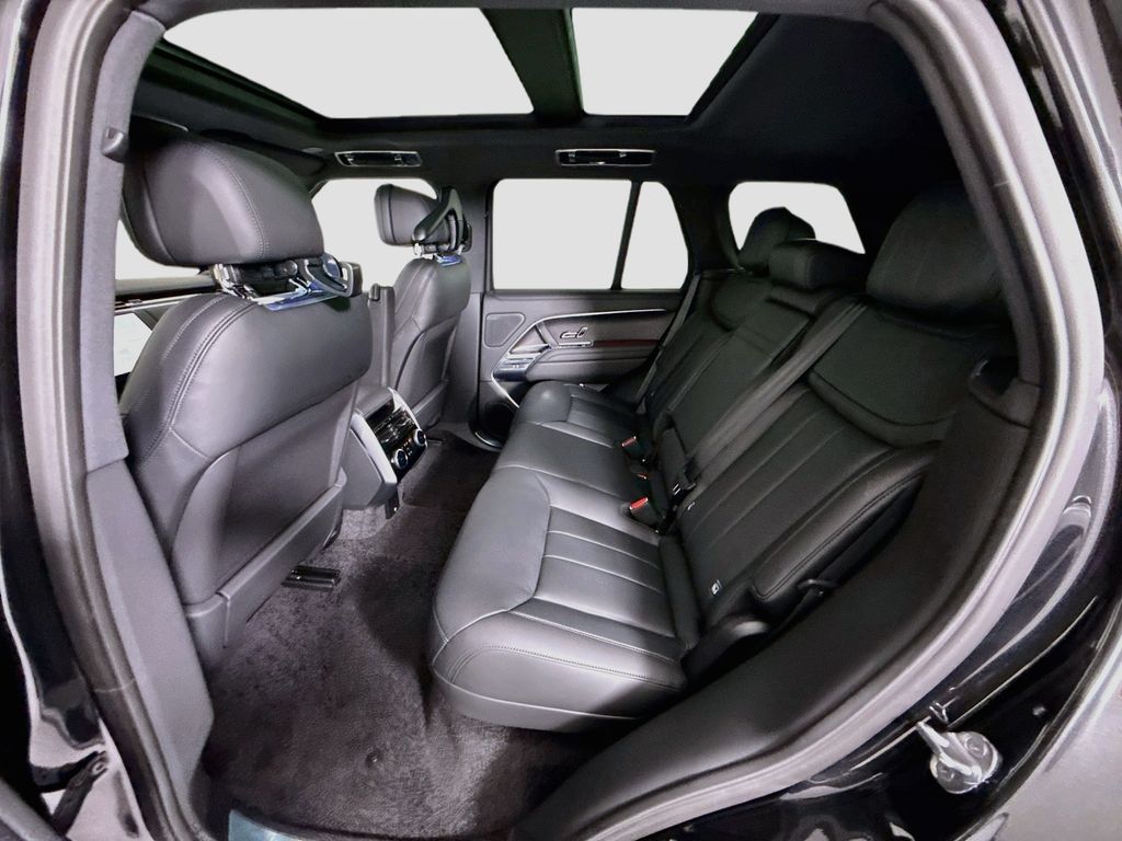 Thumbnail: 2026 Land Rover Range Rover - 21