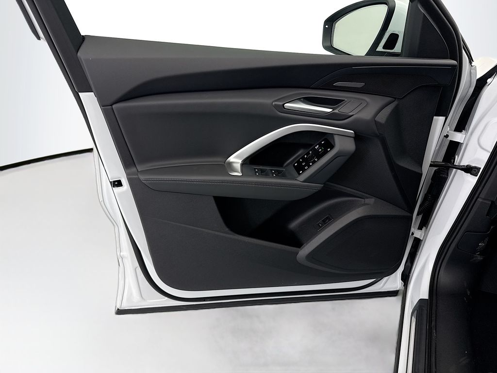 Thumbnail: 2026 Audi Q5 - 23