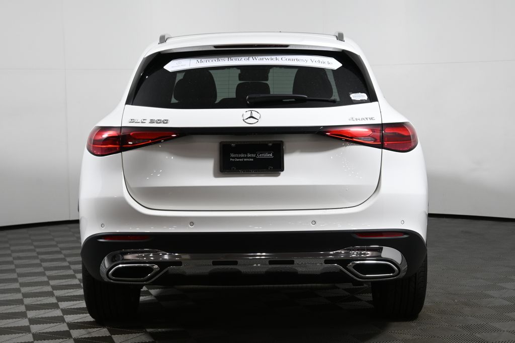 Thumbnail: 2025 Mercedes-Benz GLC - 9