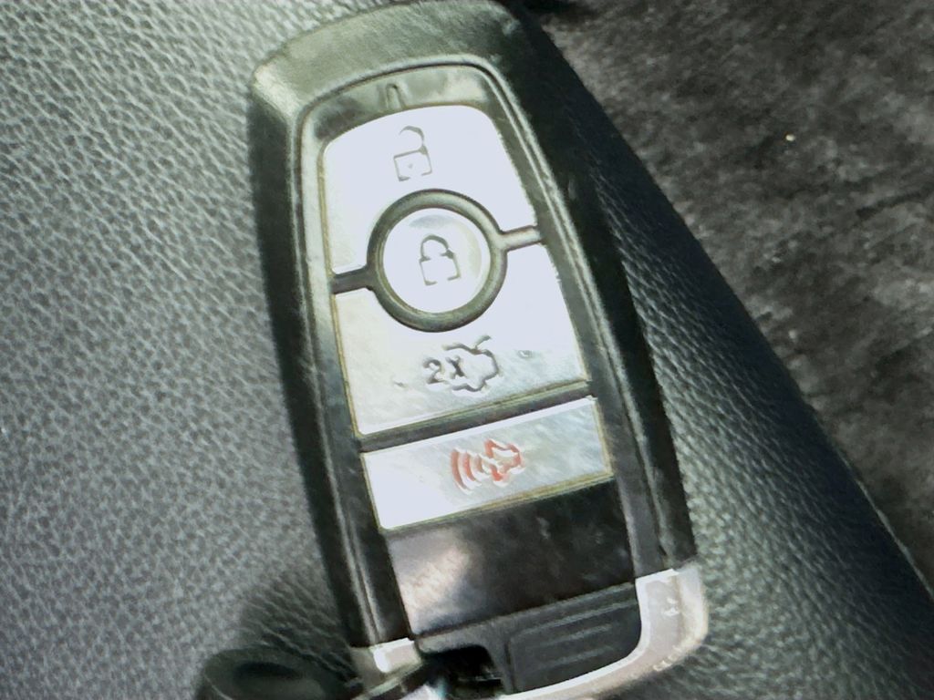 Used Car 2017 Ford Fusion  Se For Sale Under $12,000 In Austin, Texas