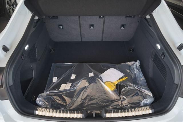 Thumbnail: 2025 Audi A5 - 10