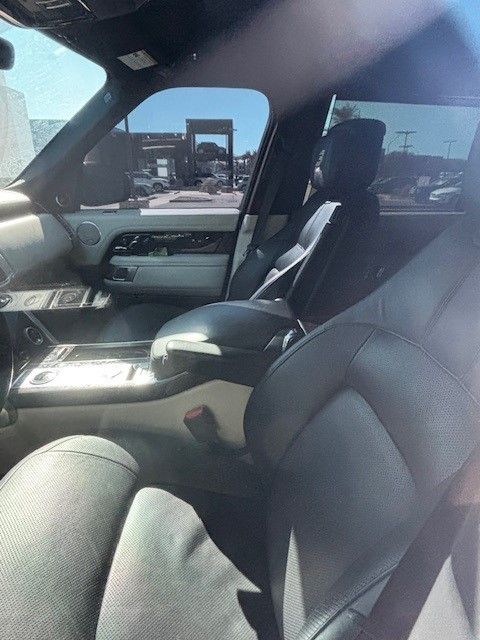Thumbnail: 2019 Land Rover Range Rover - 6