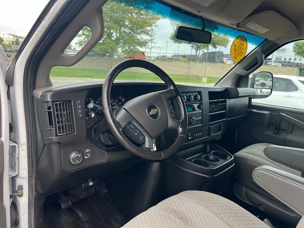 Used 2022 Chevrolet Express 2500 Van