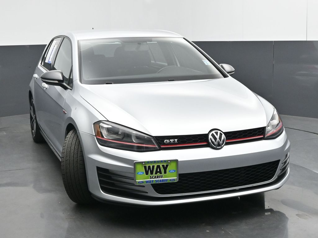 2017 Volkswagen Golf GTI Sport 4-Door