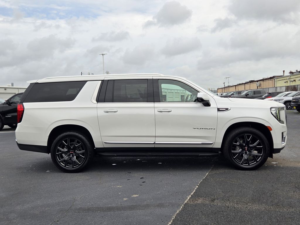 2021 GMC Yukon XL SLT White at Bayway Cadillac of The Woodlands