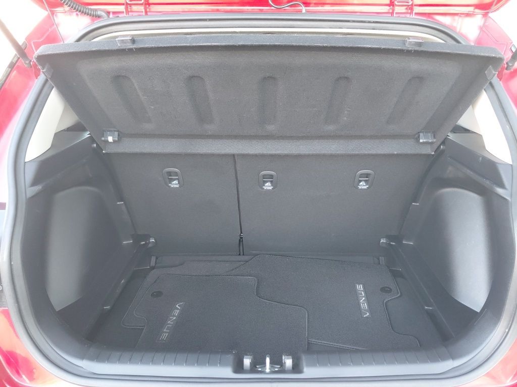 Thumbnail: 2023 Hyundai Venue - 24