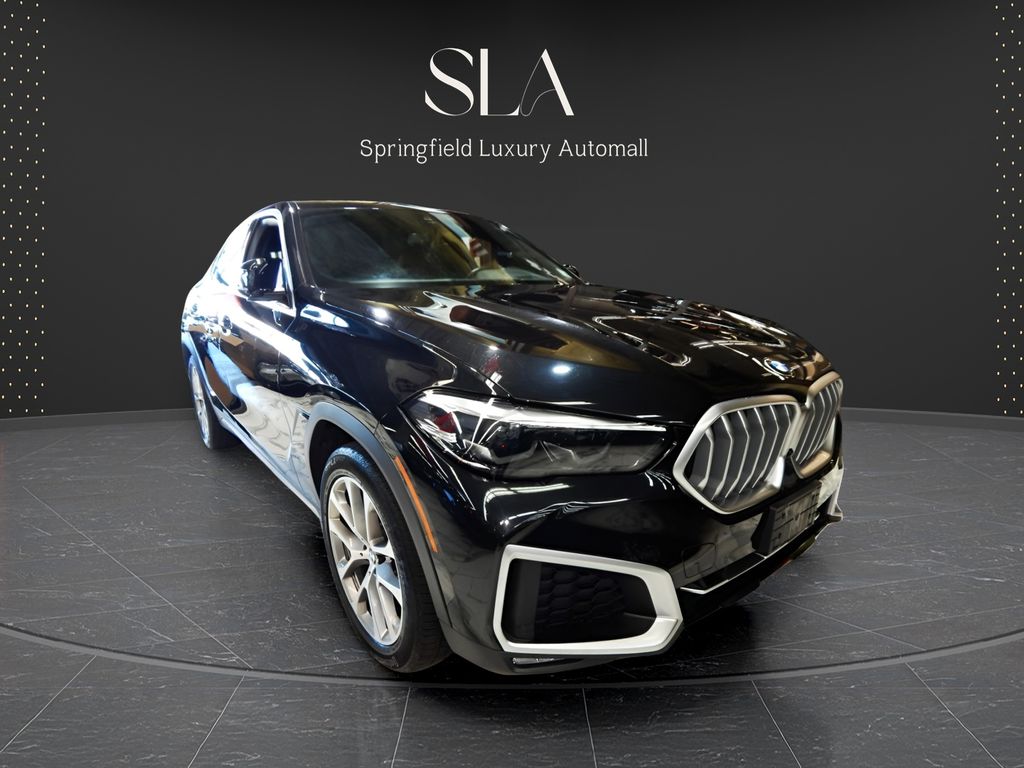 2021 BMW X6 Negro (Black Sapphire Metallic) SUV/Crossover Tracción en las cuatro ruedas 8 velocidades Automática