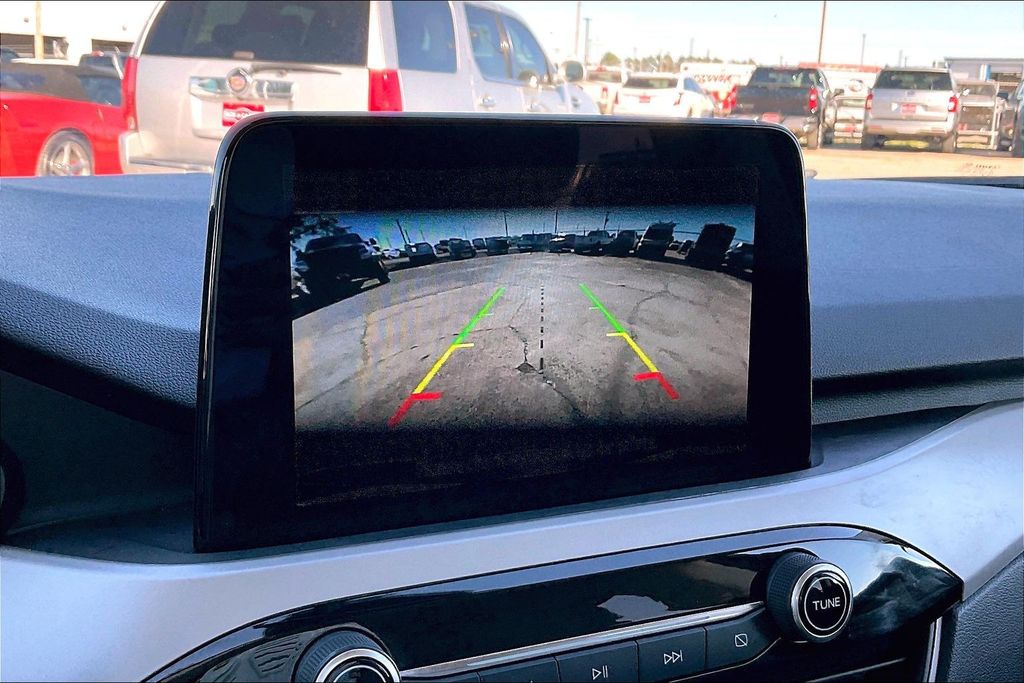 Used 2021 Ford Escape SE 4D Sport Utility