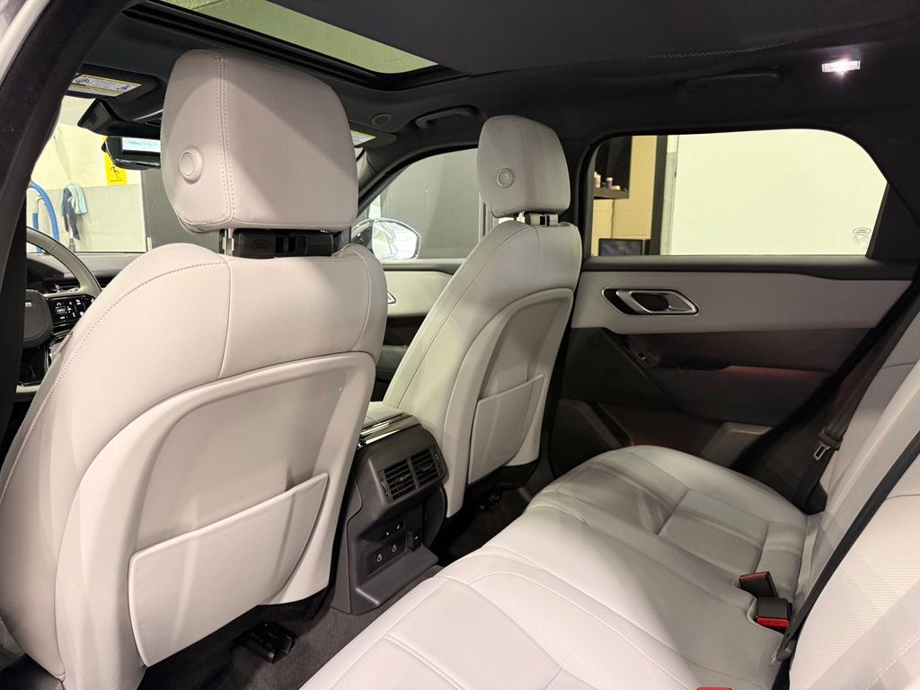 Thumbnail: 2026 Land Rover Range Rover Velar - 20