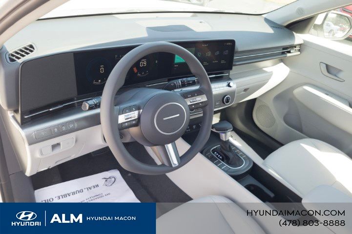 New 2026 White Hyundai SE image 15
