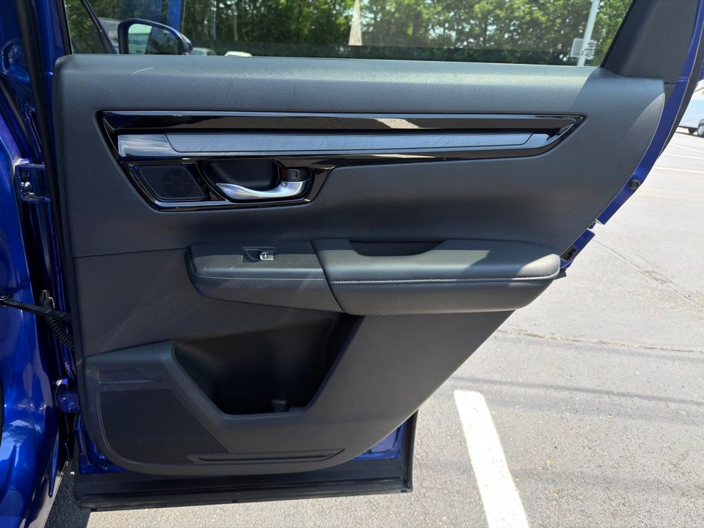 Thumbnail: 2023 Honda CR-V - 24