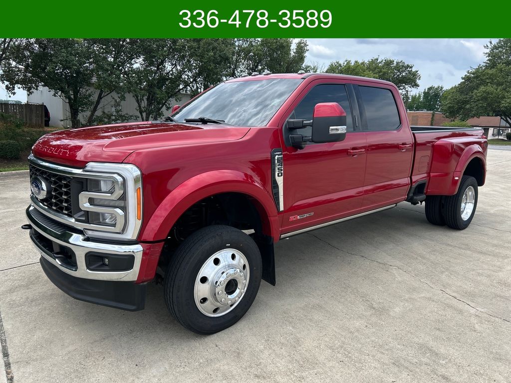 2023 Ford F-450 Super Duty Lariat Crew Cab LB DRW 4WD
