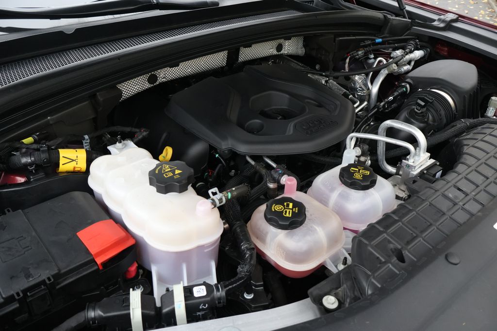 Thumbnail: 2024 Jeep Grand Cherokee - 13