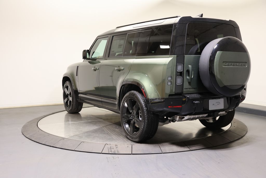 Thumbnail: 2026 Land Rover Defender - 3