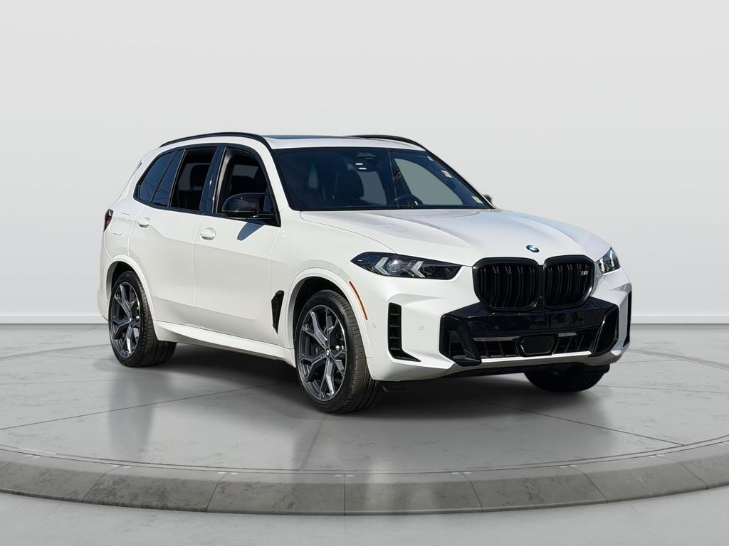 2026 BMW X5 M60i's photo
