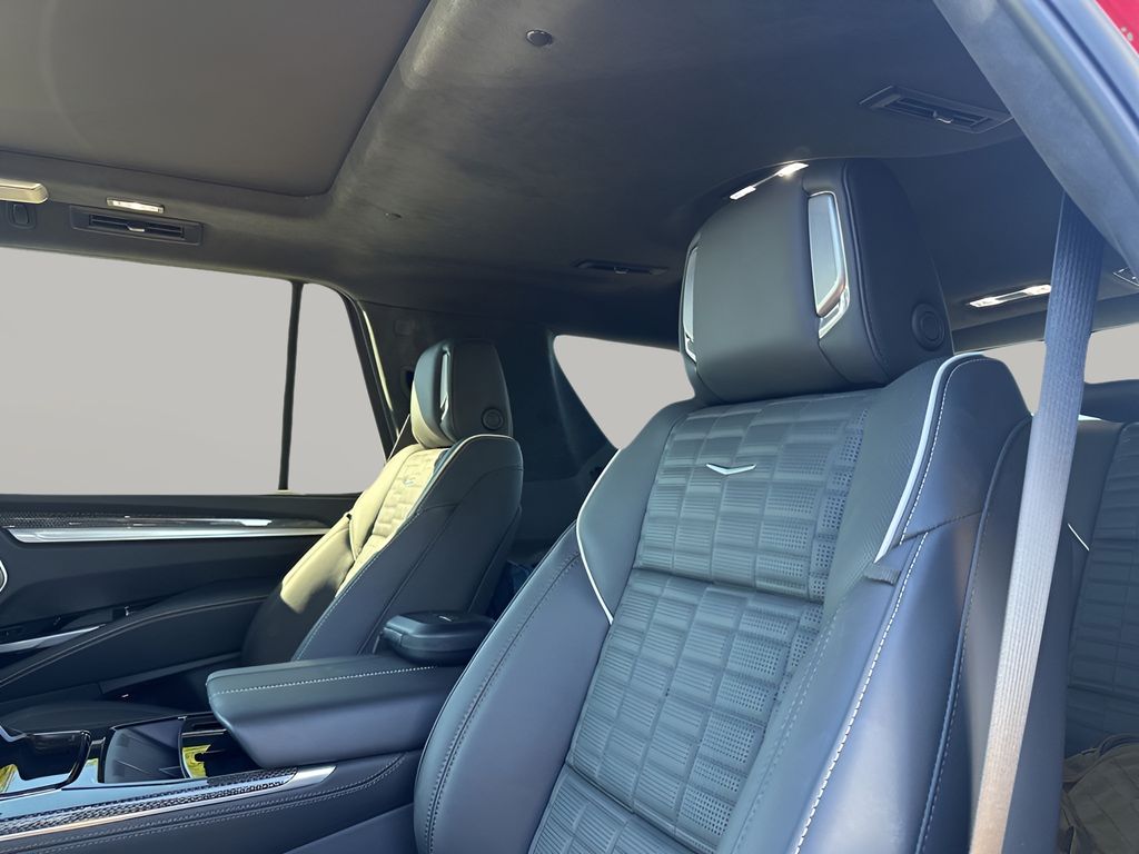 Used Car 2025 Cadillac Escalade  V-series For Sale Under $180,000 In Austin, Texas