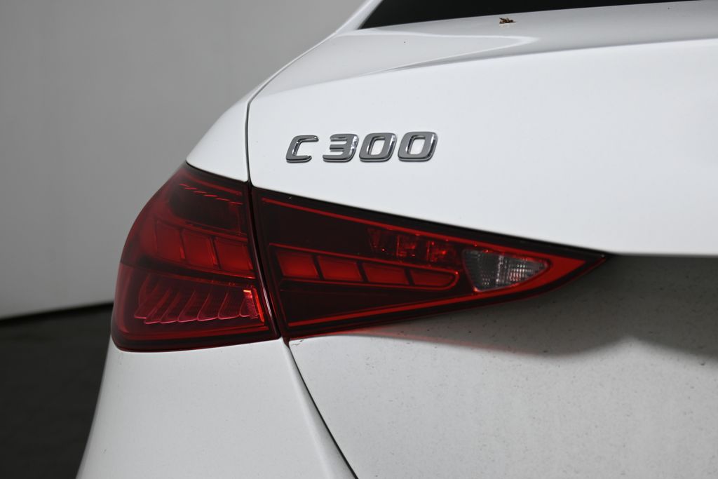 Thumbnail: 2023 Mercedes-Benz C-Class - 12