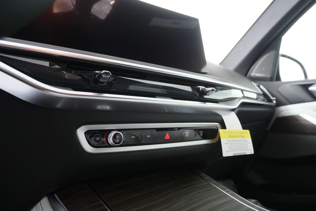 Thumbnail: 2026 BMW X5 - 20