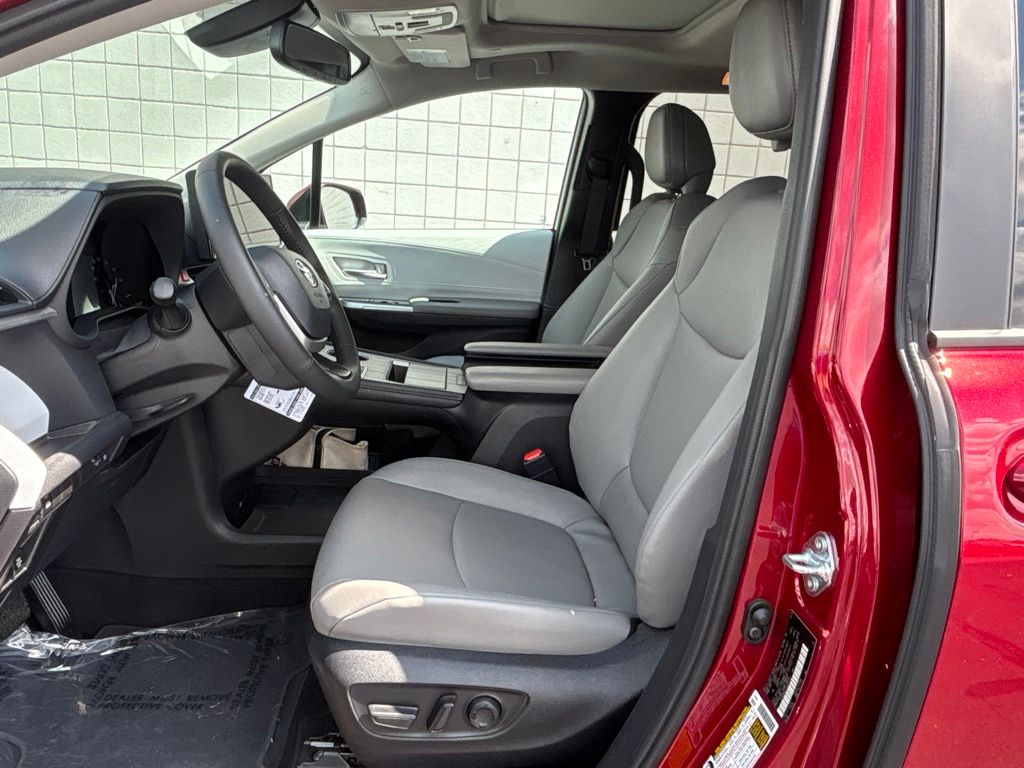 Used 2026 Toyota Sienna Van