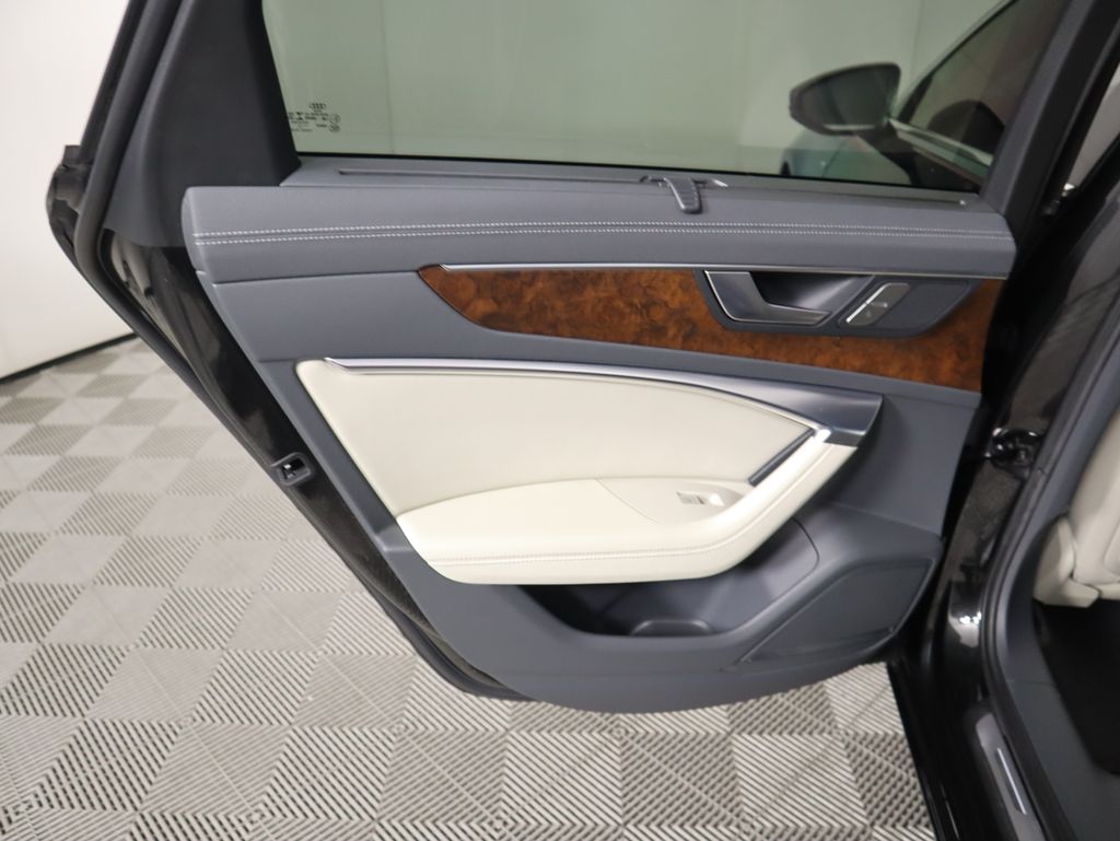 Thumbnail: 2019 Audi A6 - 27